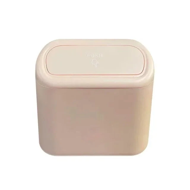 Lixeira para carro rosa compacta e prática, ideal para manter o veículo limpo.