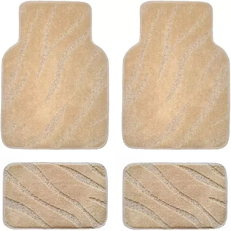 Tapetes automotivos bege com acabamento brilhante, resistentes e antiderrapantes