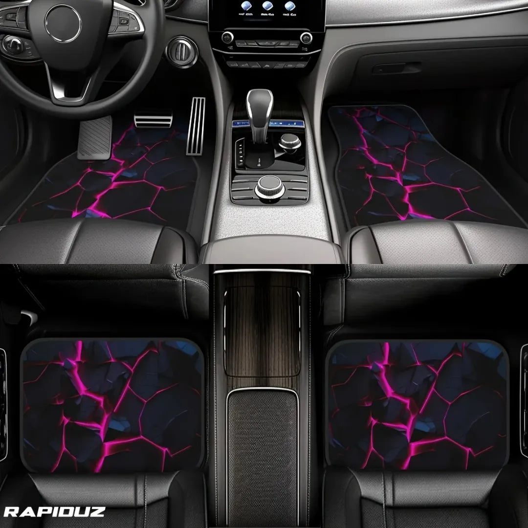 Quatro tapetes para carro com estampa de rochas aplicados na frente e atrás do carro